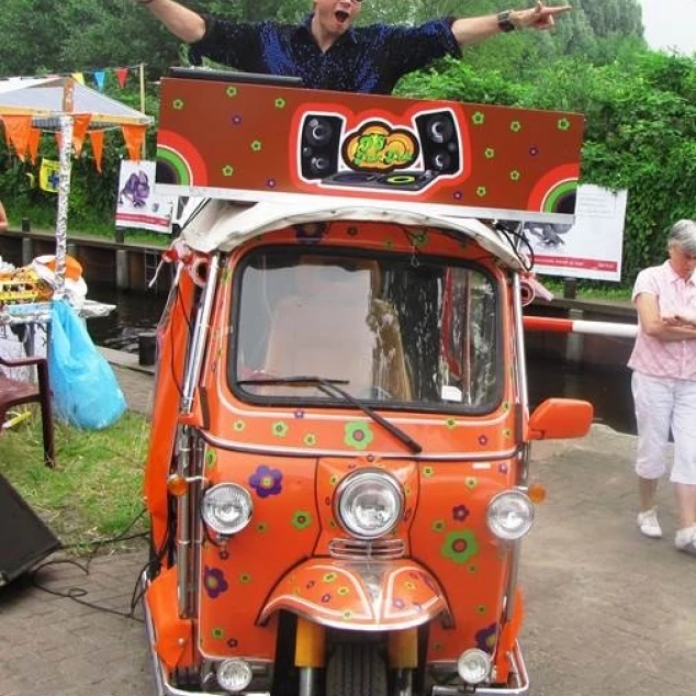 DJ TukTuk